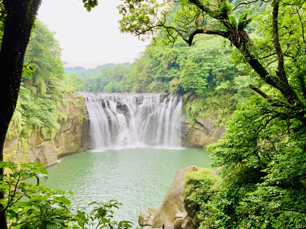 Taiwan Shifen Waterfall